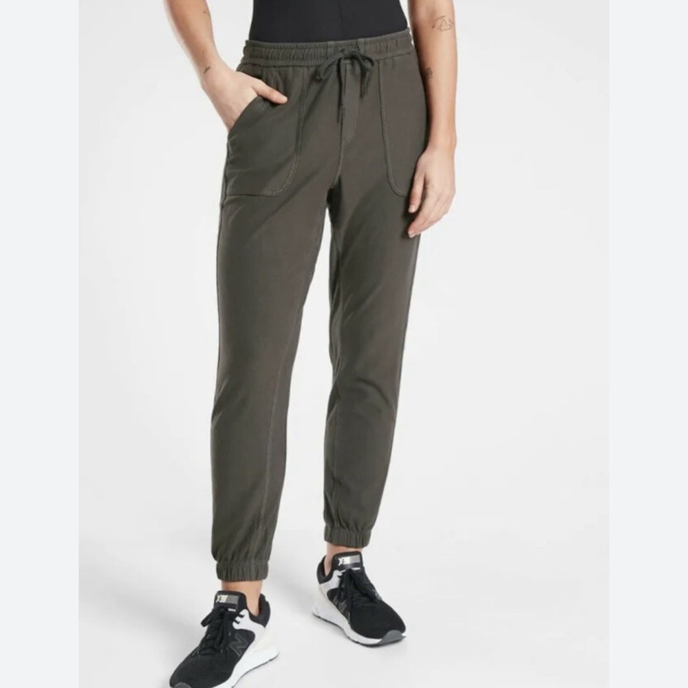Athleta army green Farallon Jogger, 2